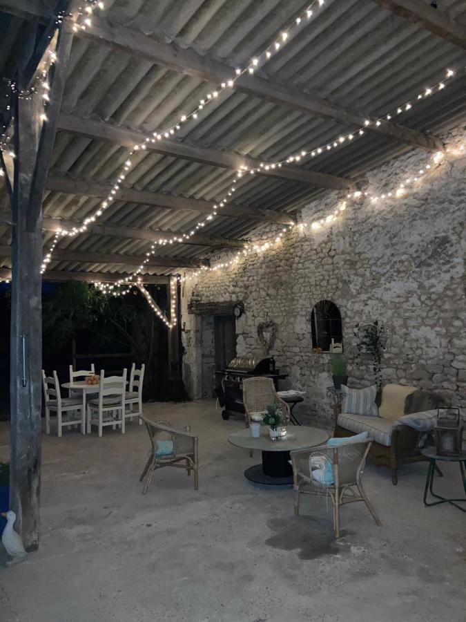 Bed and Breakfast Figtrees Margueron Exterior foto